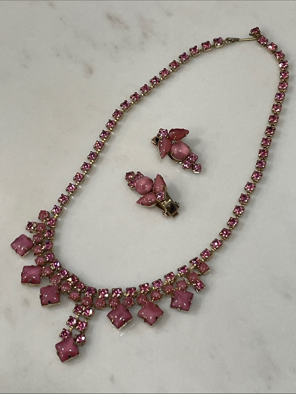 Pink rhinestone jewelry set - choker necklace and clip on earring